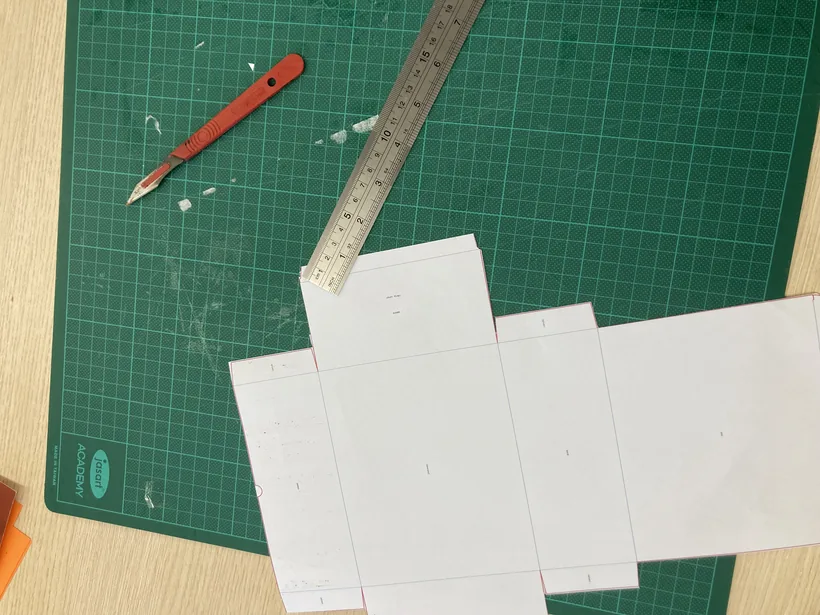 Early paper prototype of the Bud toolkit
